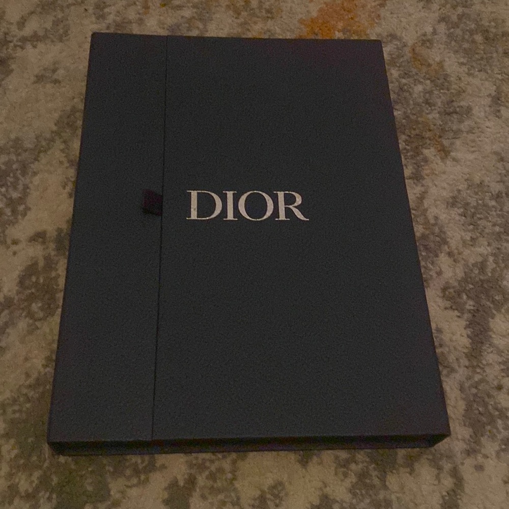 Dior Empty Clothing T Shirt Box Authentic